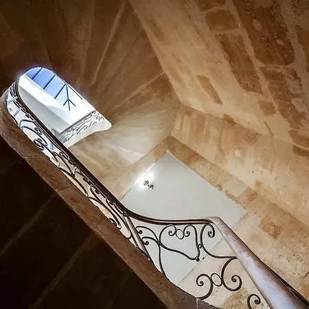 Maison Ingwe - Place Gambetta *